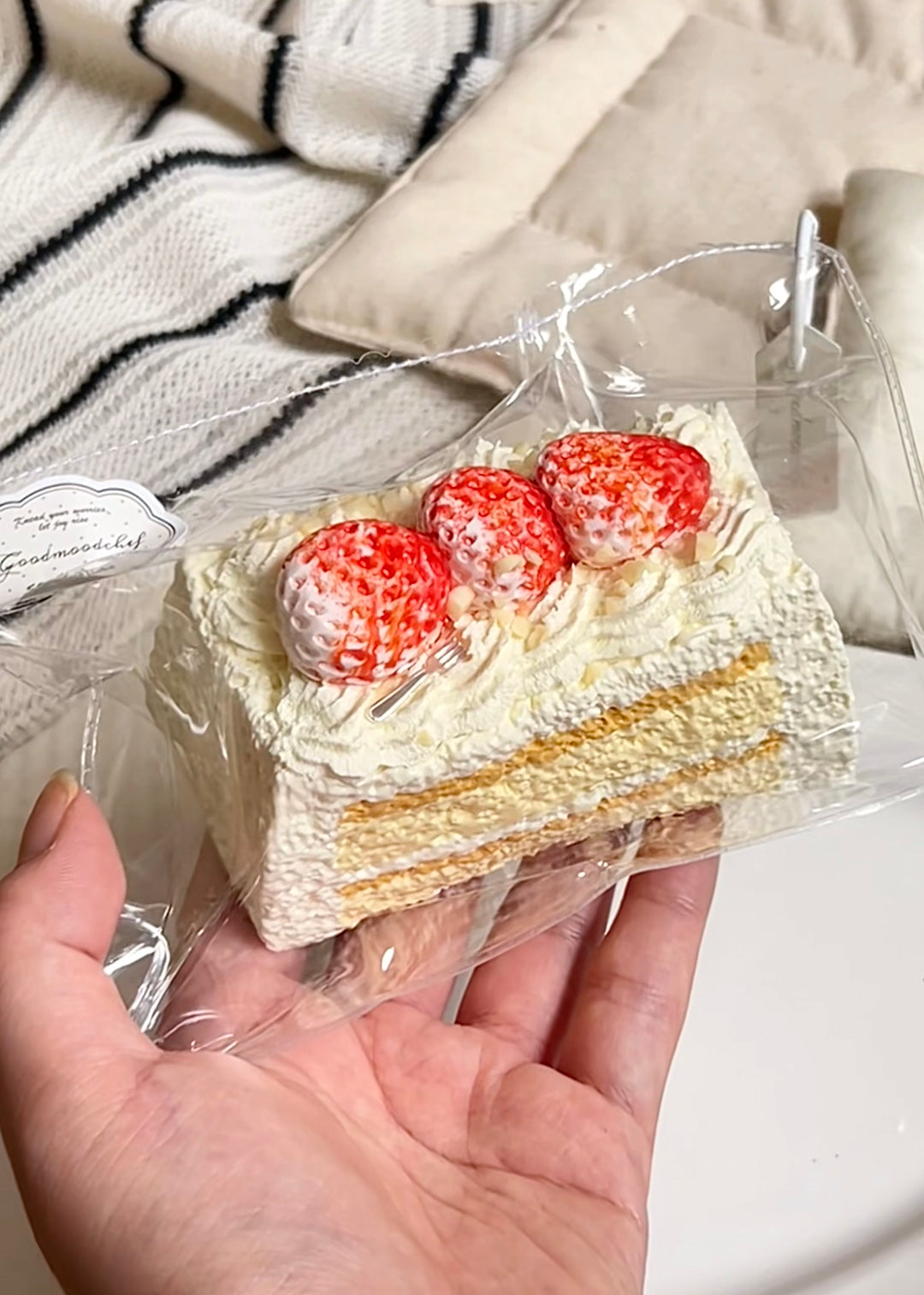Strawberry Cream Cake
